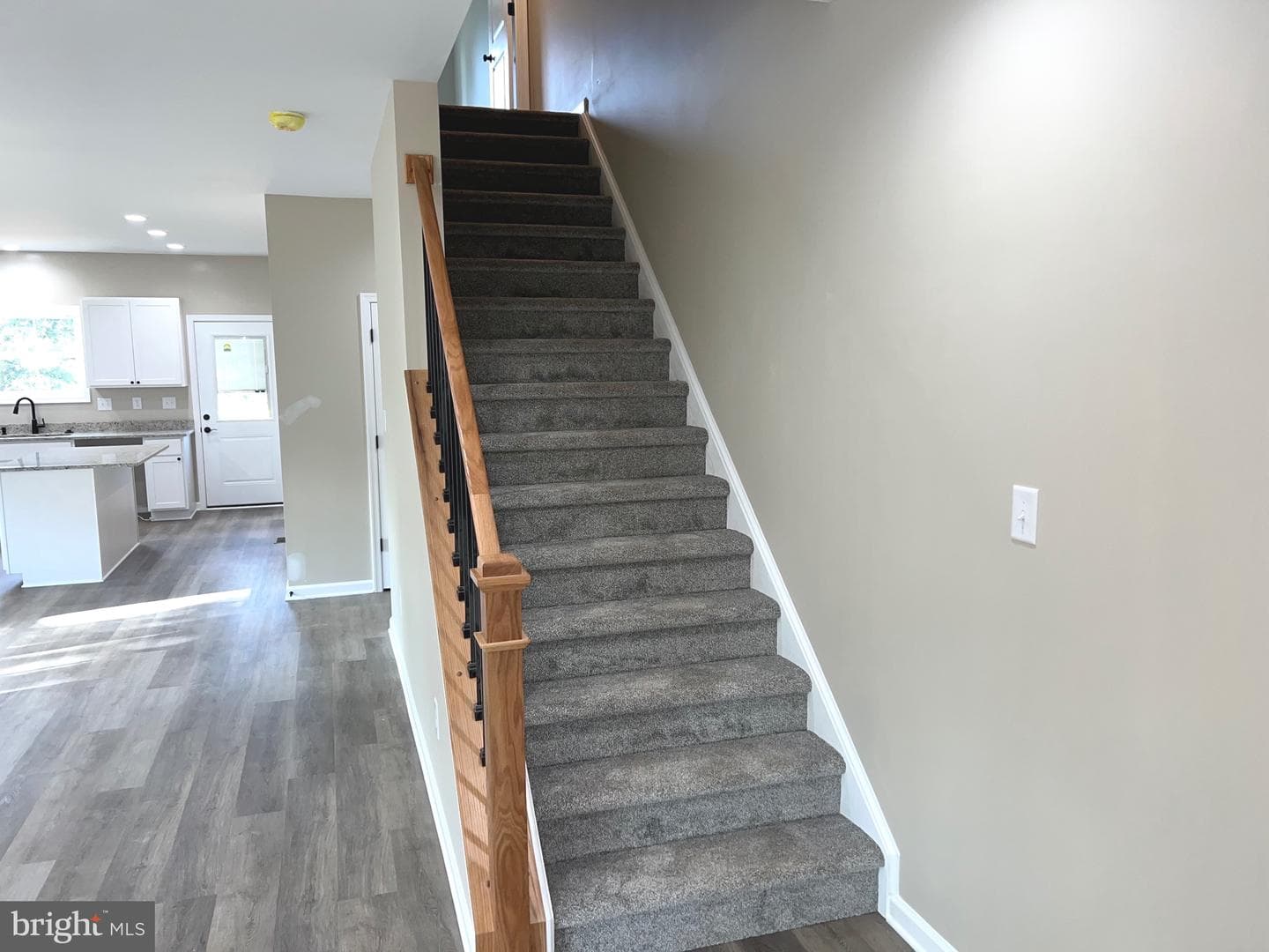 122 Marineris Circle photo 4