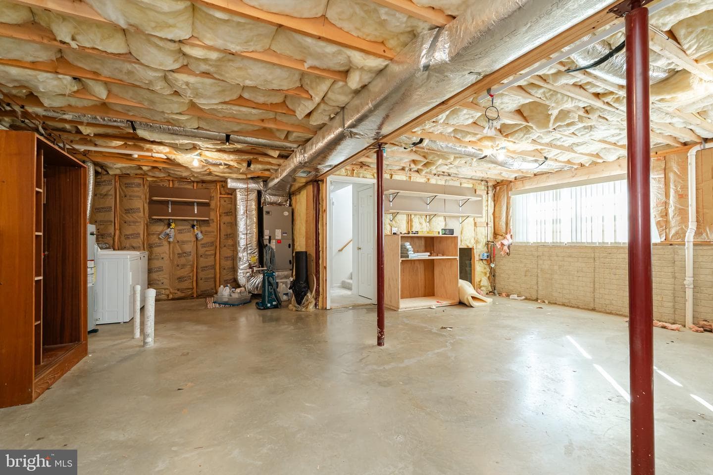 386 Pacific Boulevard photo 37