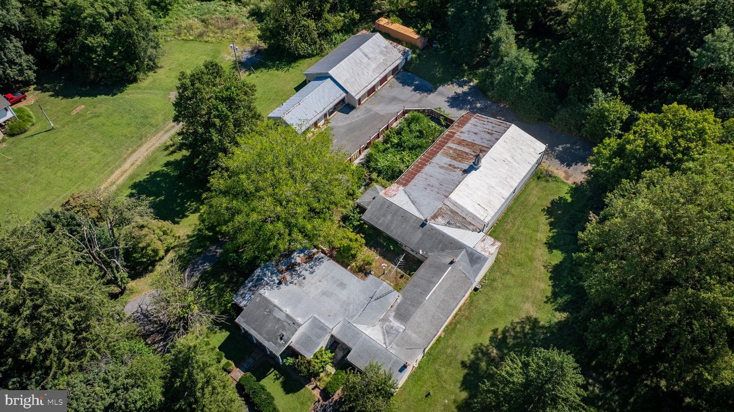 2148 Delmar Orchard Road photo 3