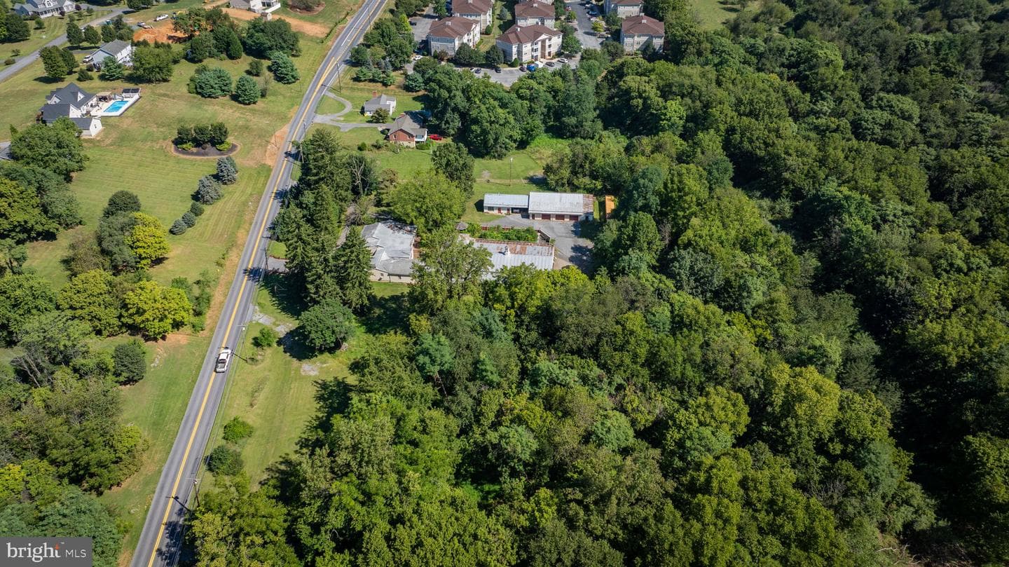 2148 Delmar Orchard Road photo 9