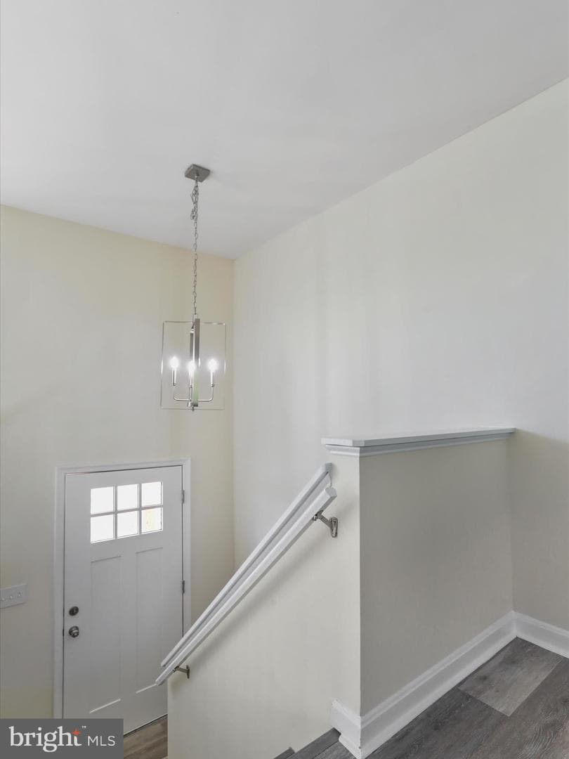 131 Jared Court photo 11