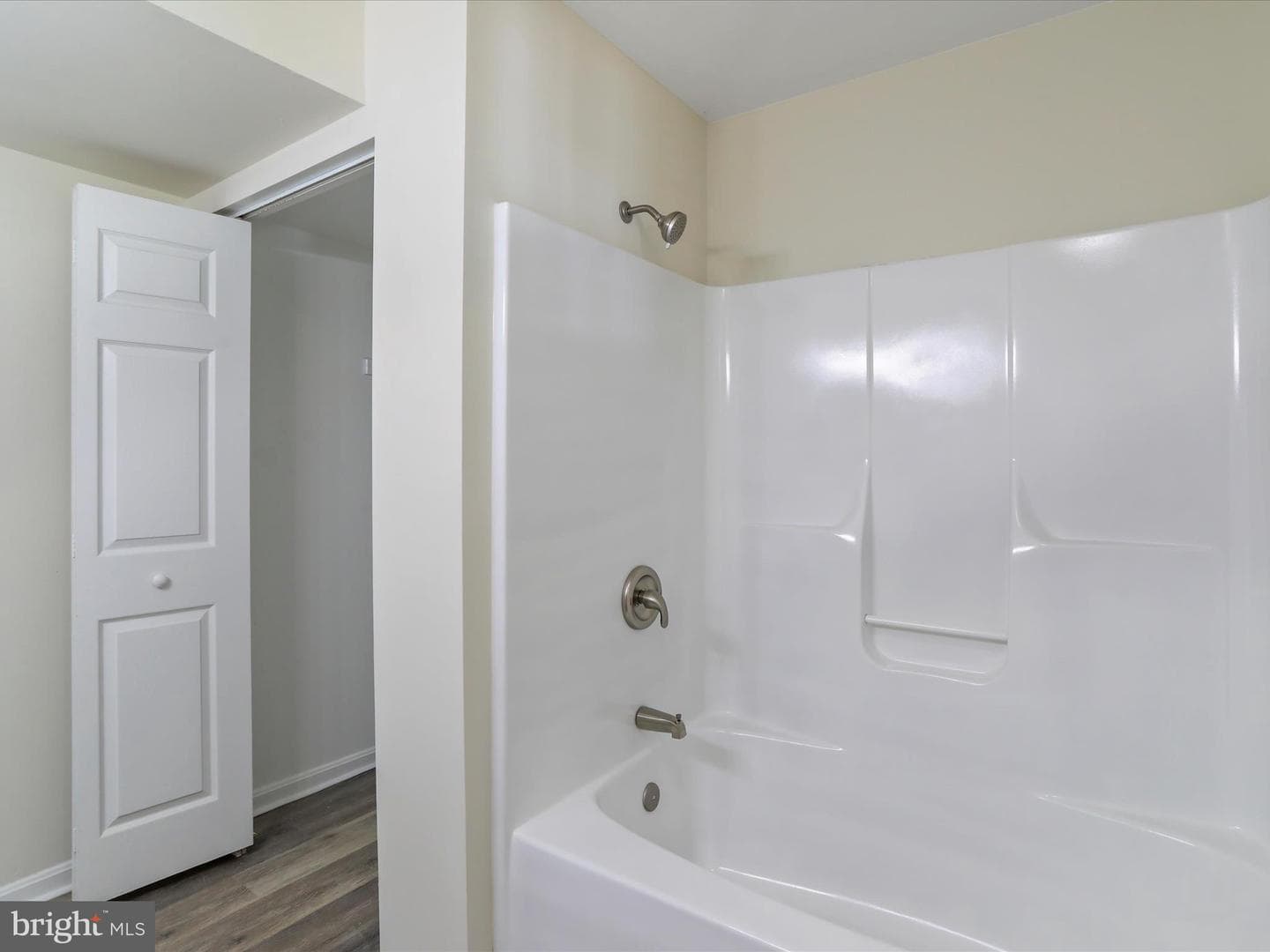 131 Jared Court photo 14