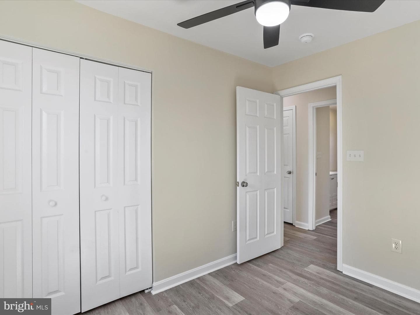 131 Jared Court photo 16