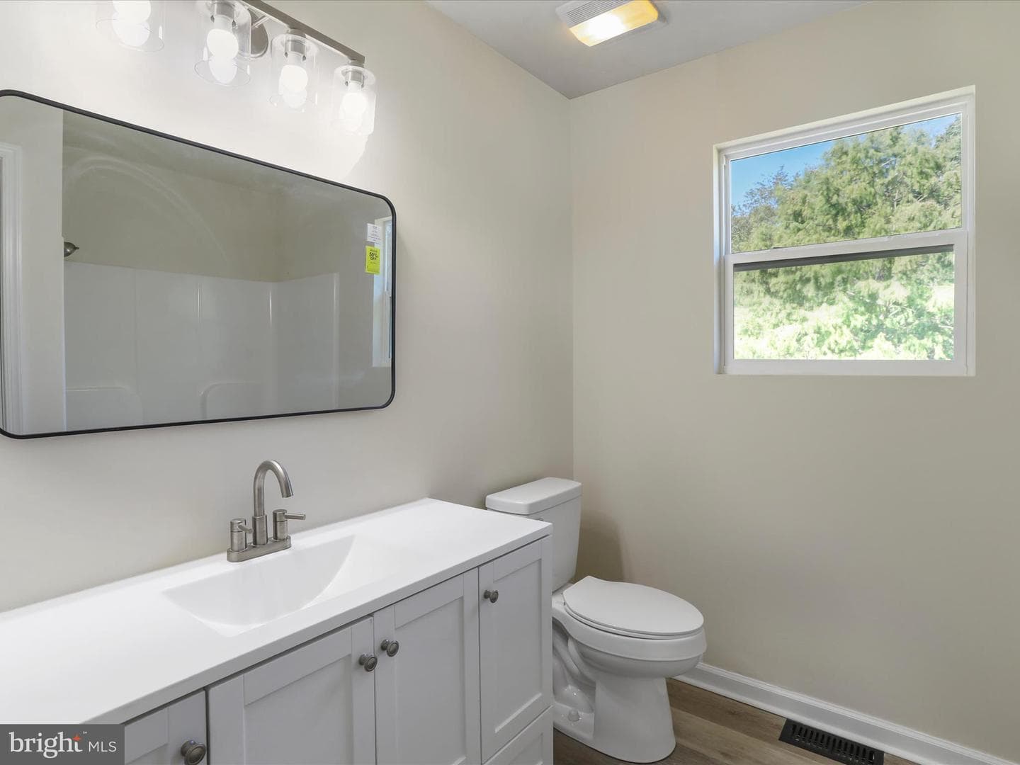 131 Jared Court photo 17