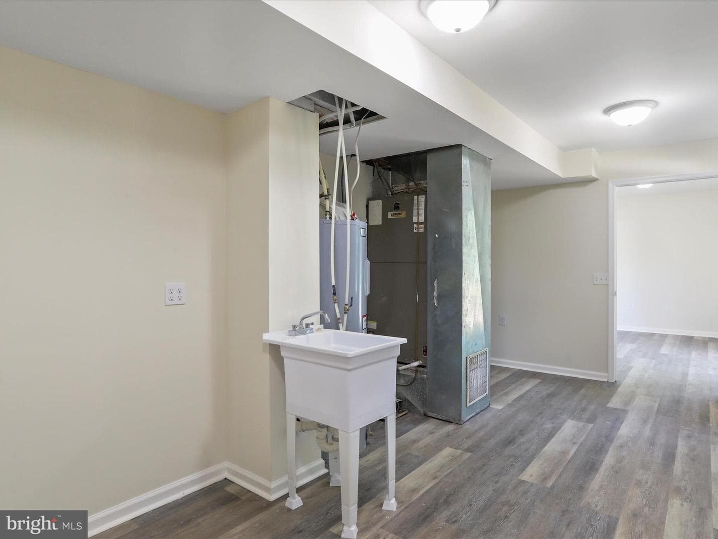 131 Jared Court photo 29