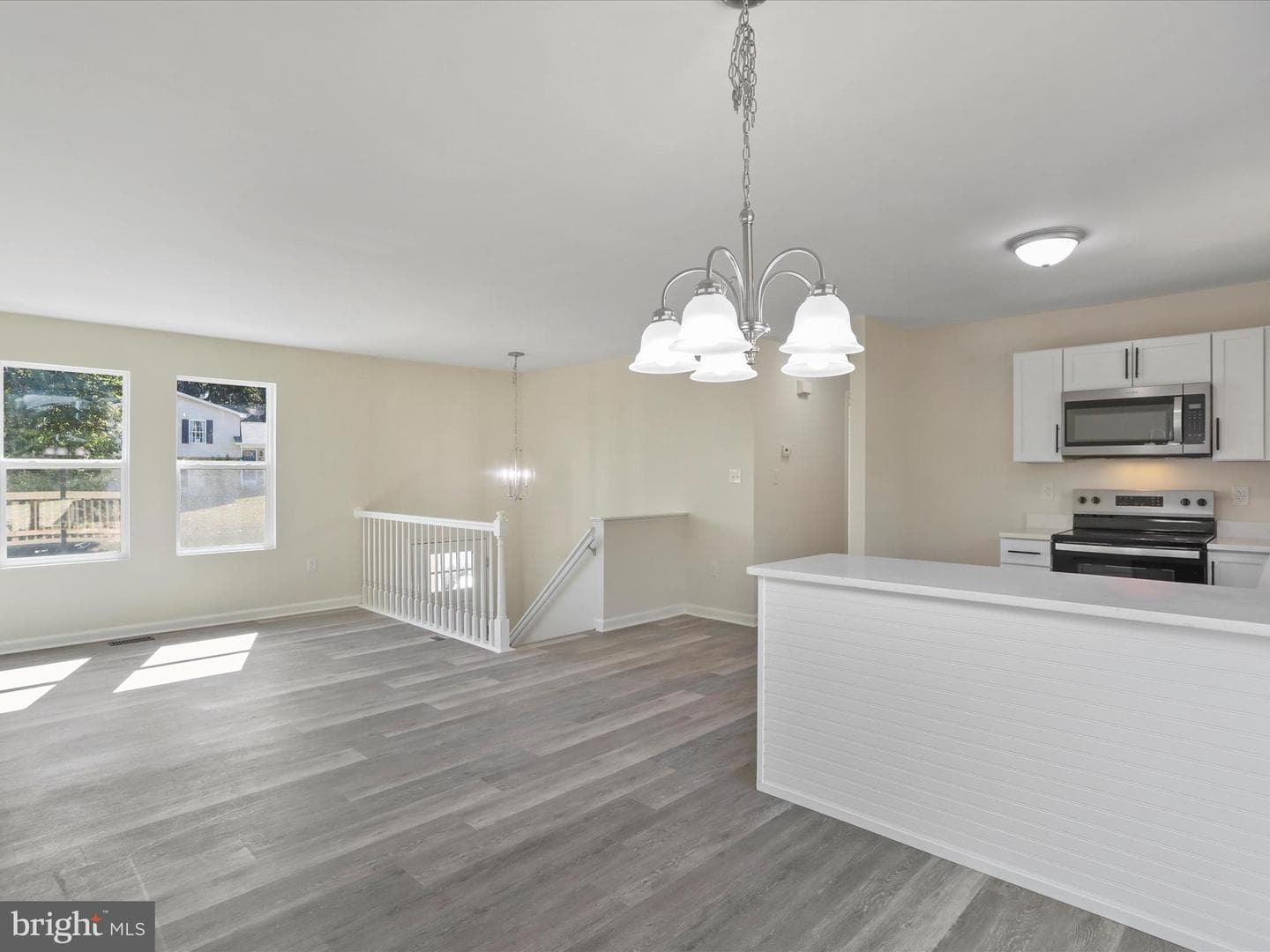 131 Jared Court photo 9
