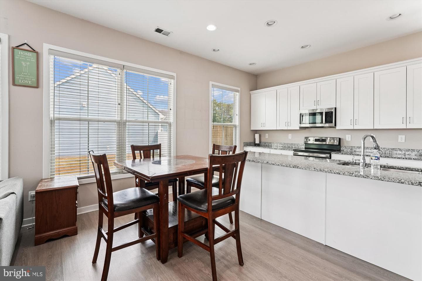132 Sanibel Way photo 10
