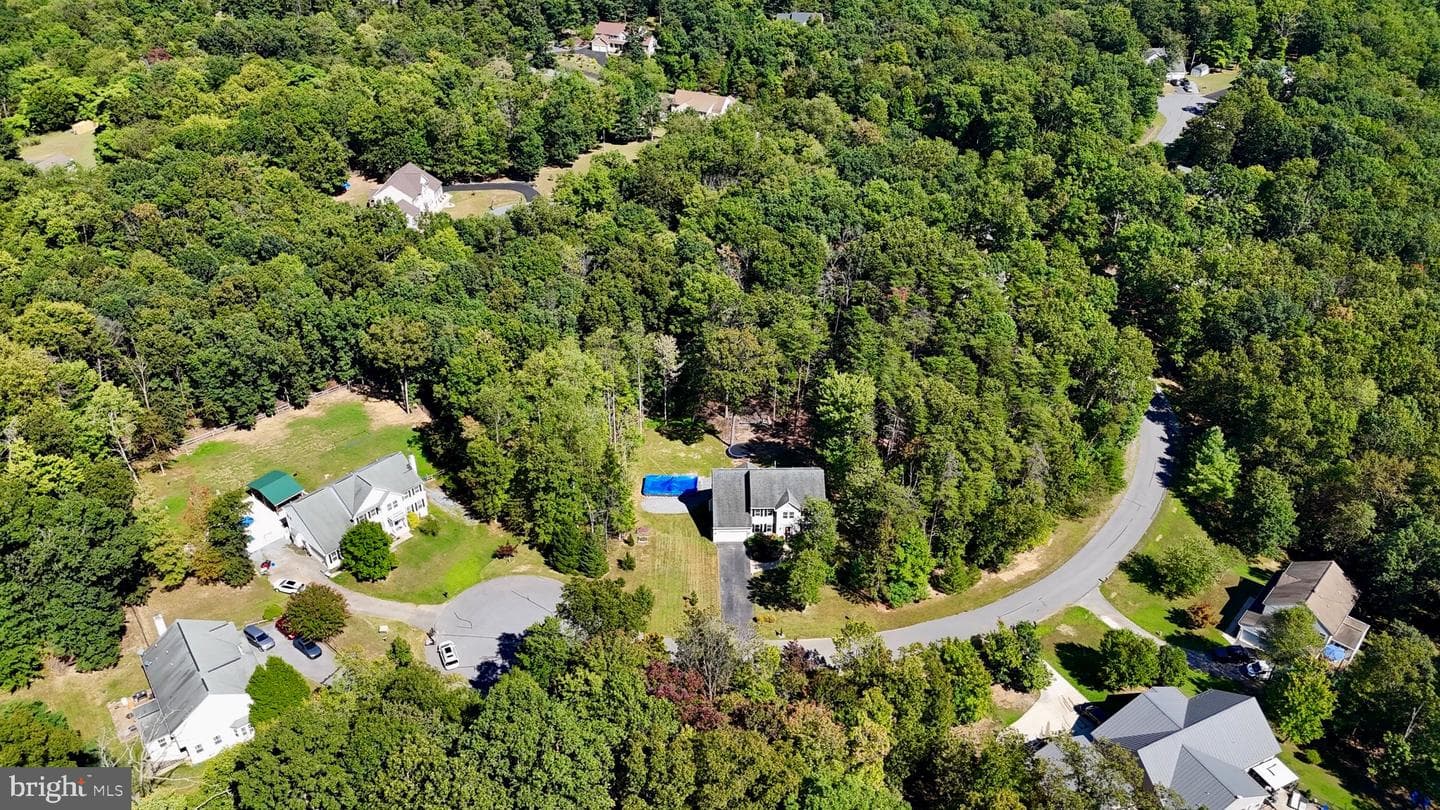 350 Rotterham Drive photo 10