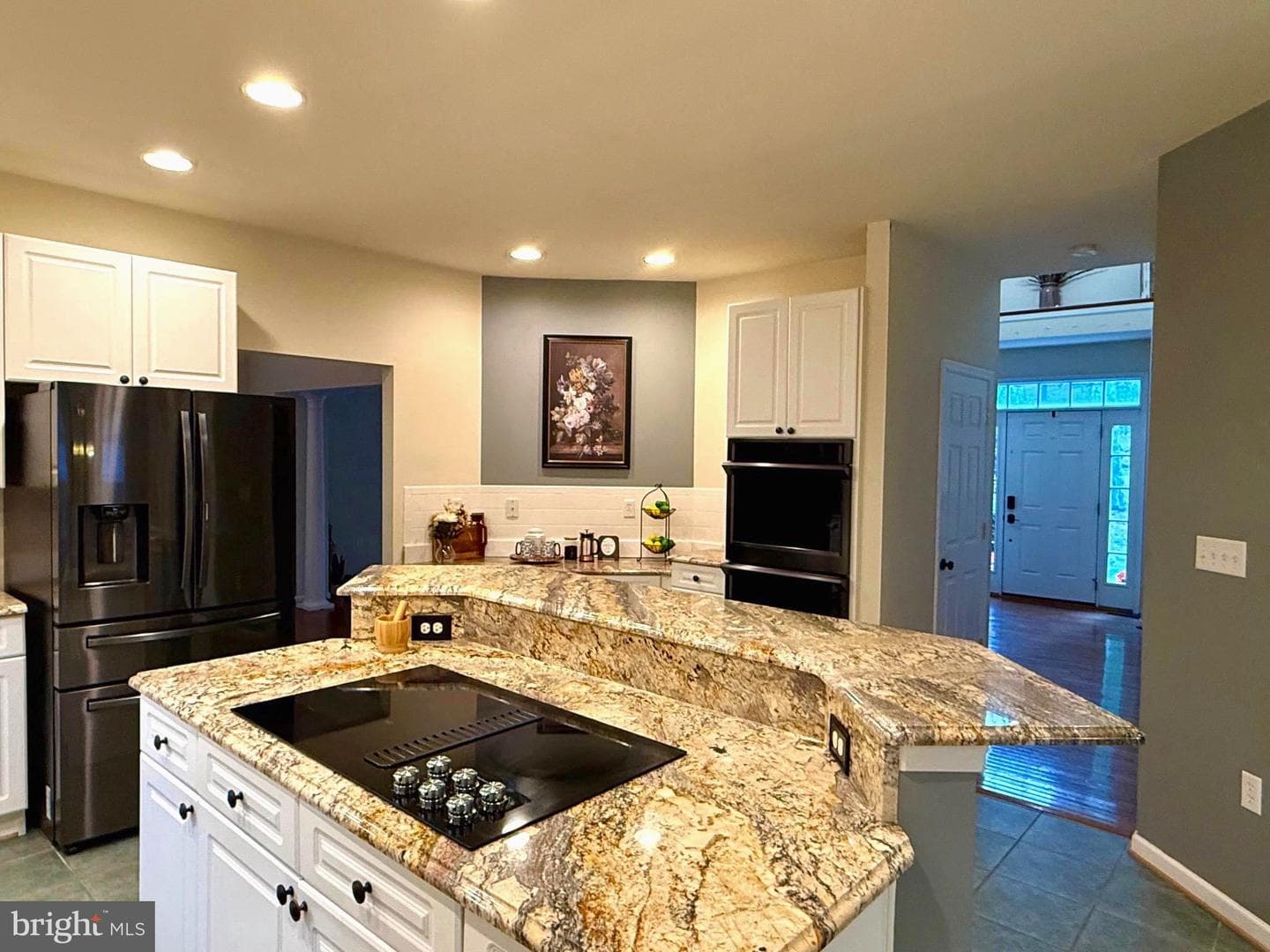 350 Rotterham Drive photo 22