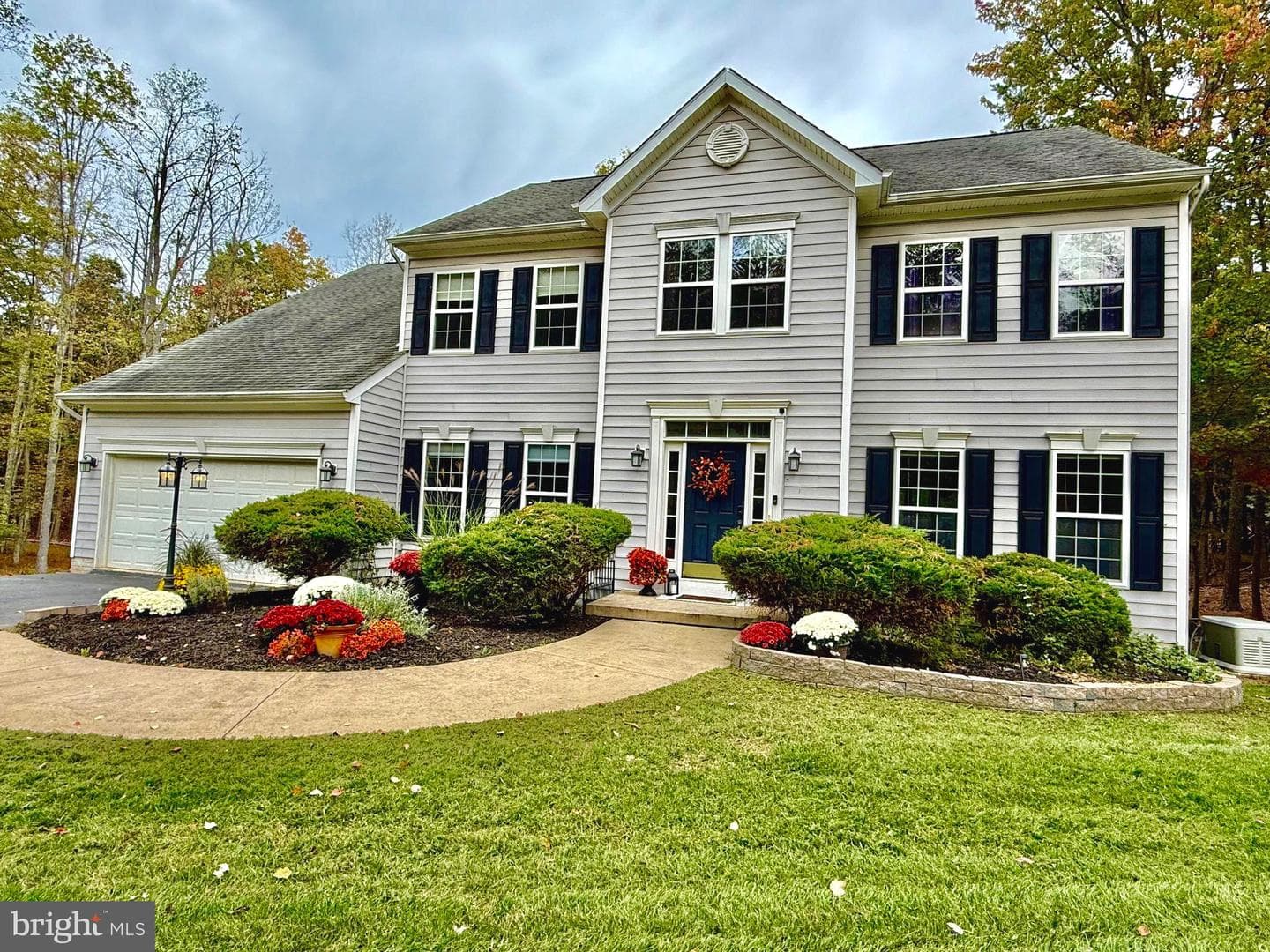 350 Rotterham Drive photo 3
