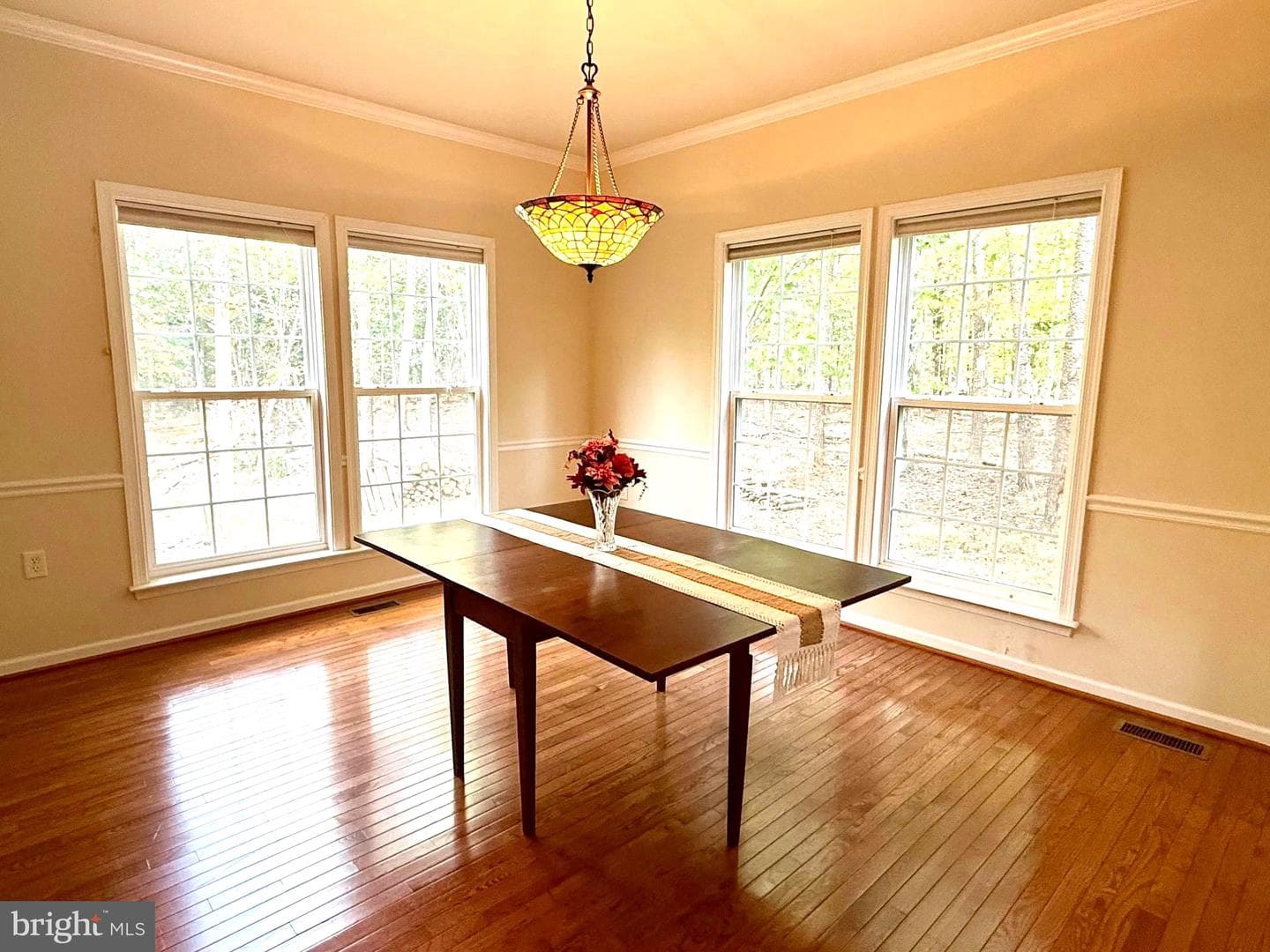 350 Rotterham Drive photo 33
