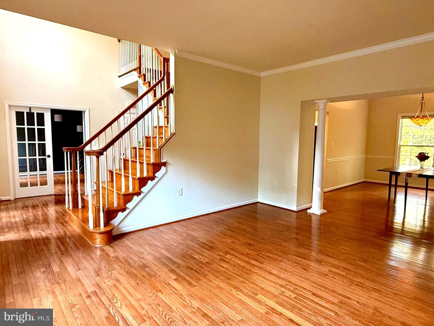 350 Rotterham Drive photo 34