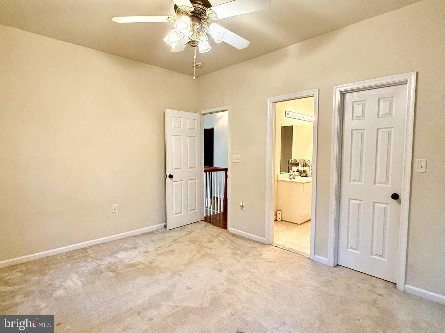 350 Rotterham Drive photo 46