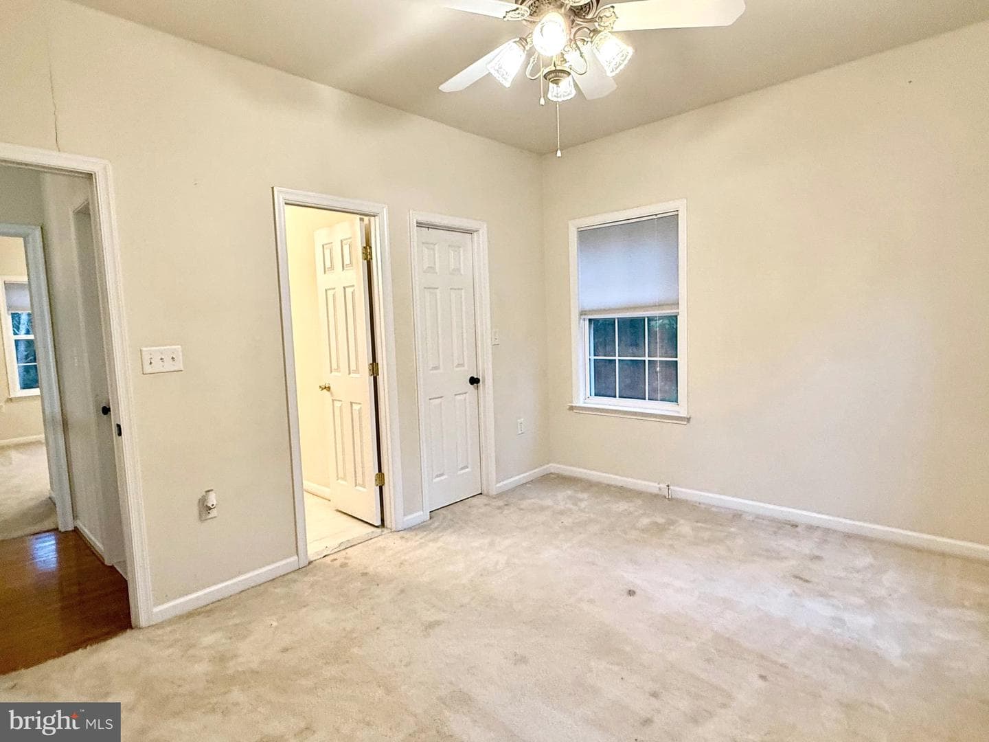 350 Rotterham Drive photo 47