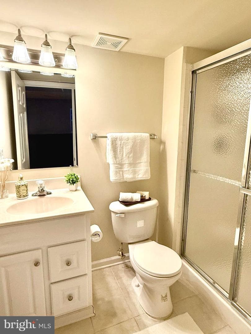 350 Rotterham Drive photo 57