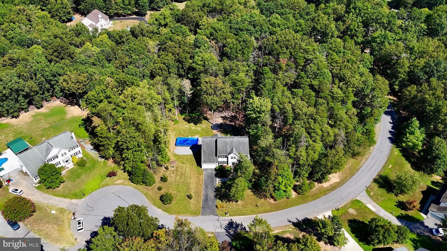 350 Rotterham Drive photo 6