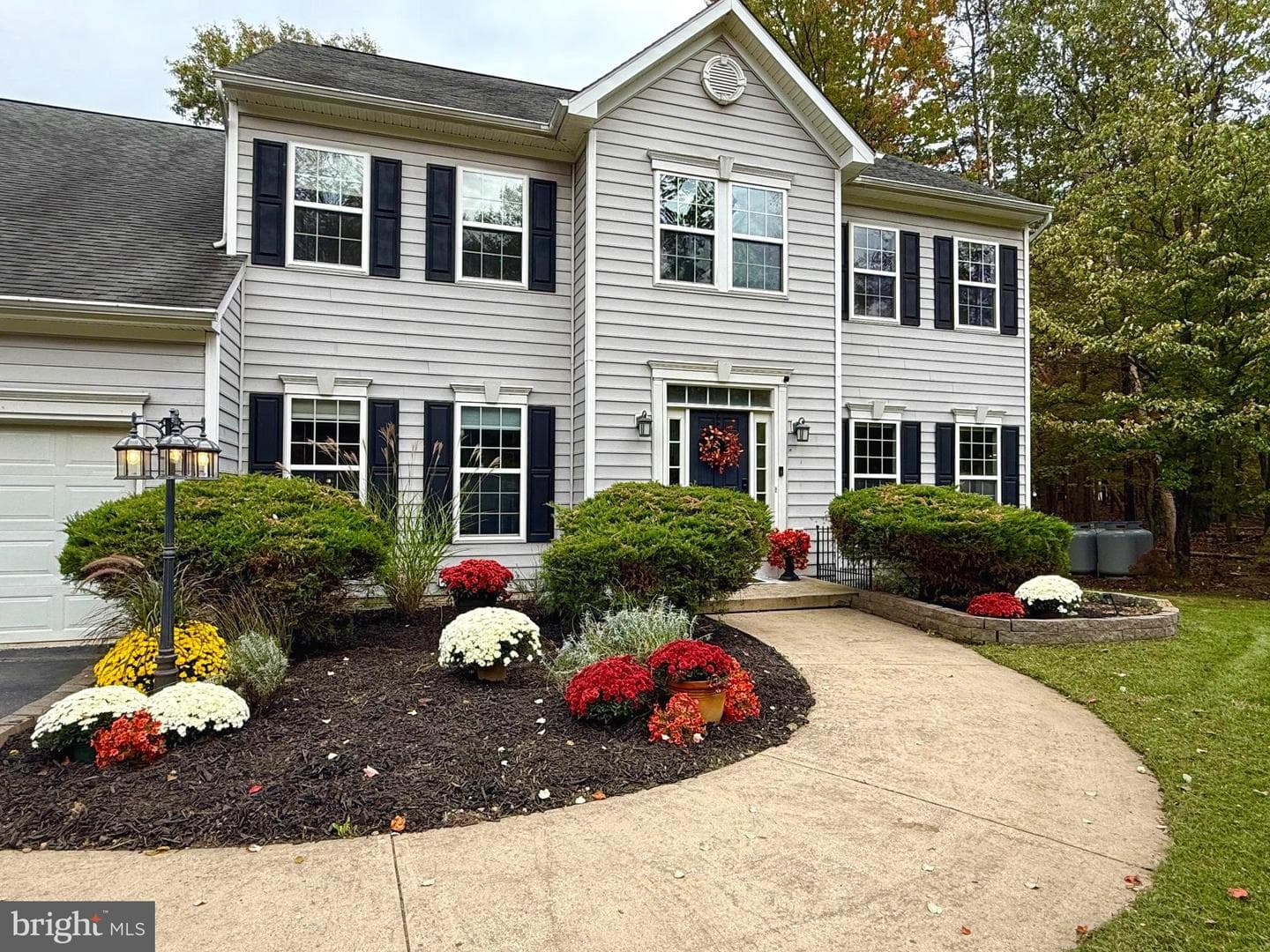 350 Rotterham Drive photo 60