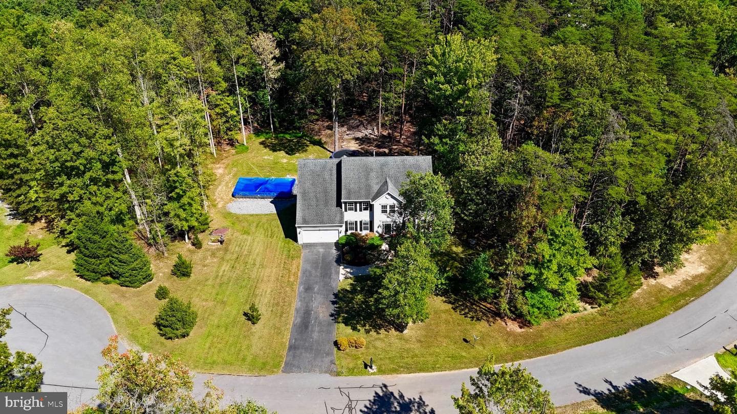350 Rotterham Drive photo 9