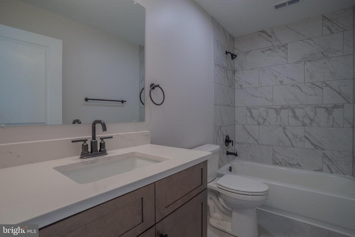 515 S. Spring Street photo 41