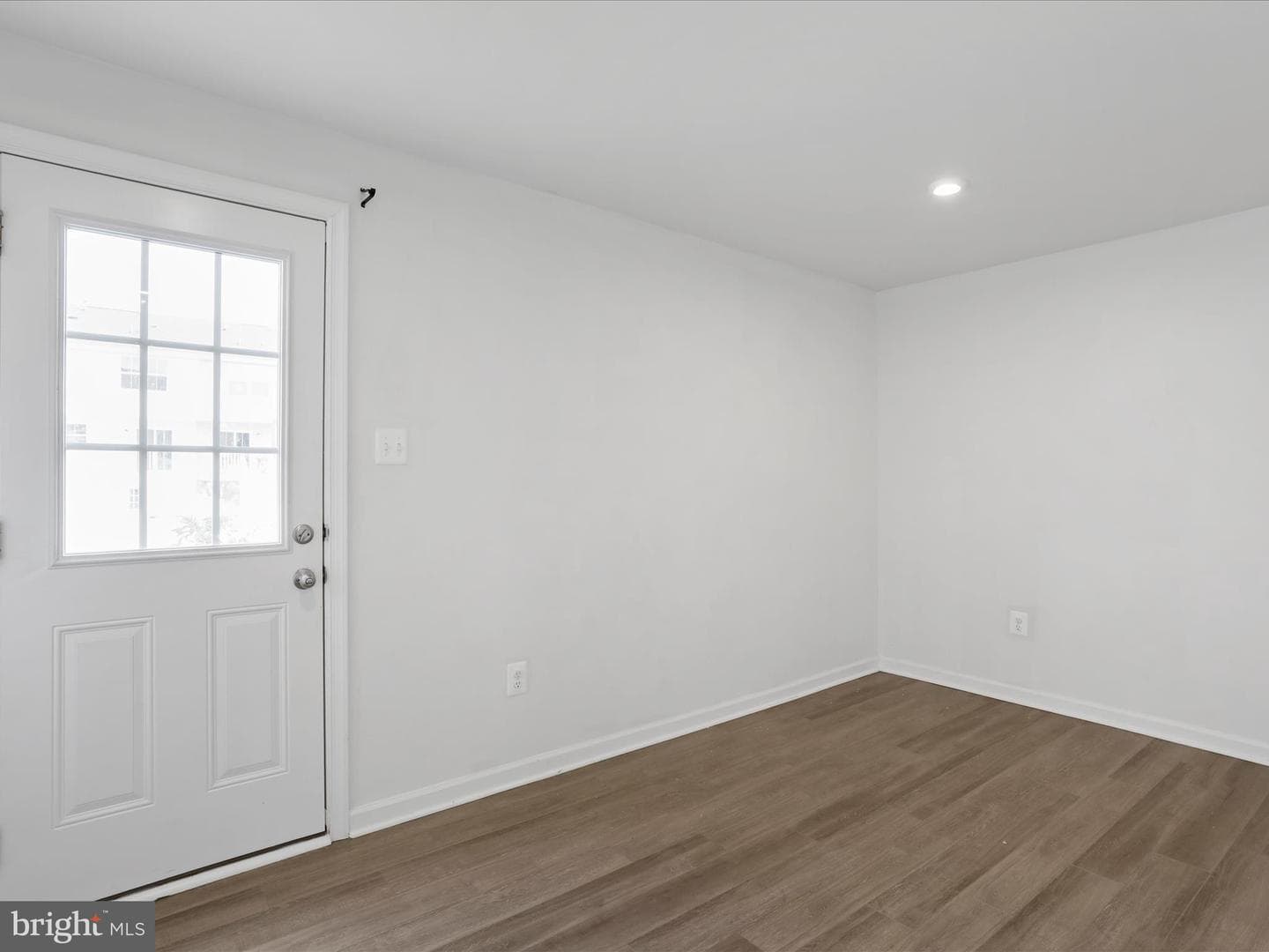207 Rhea Drive photo 4