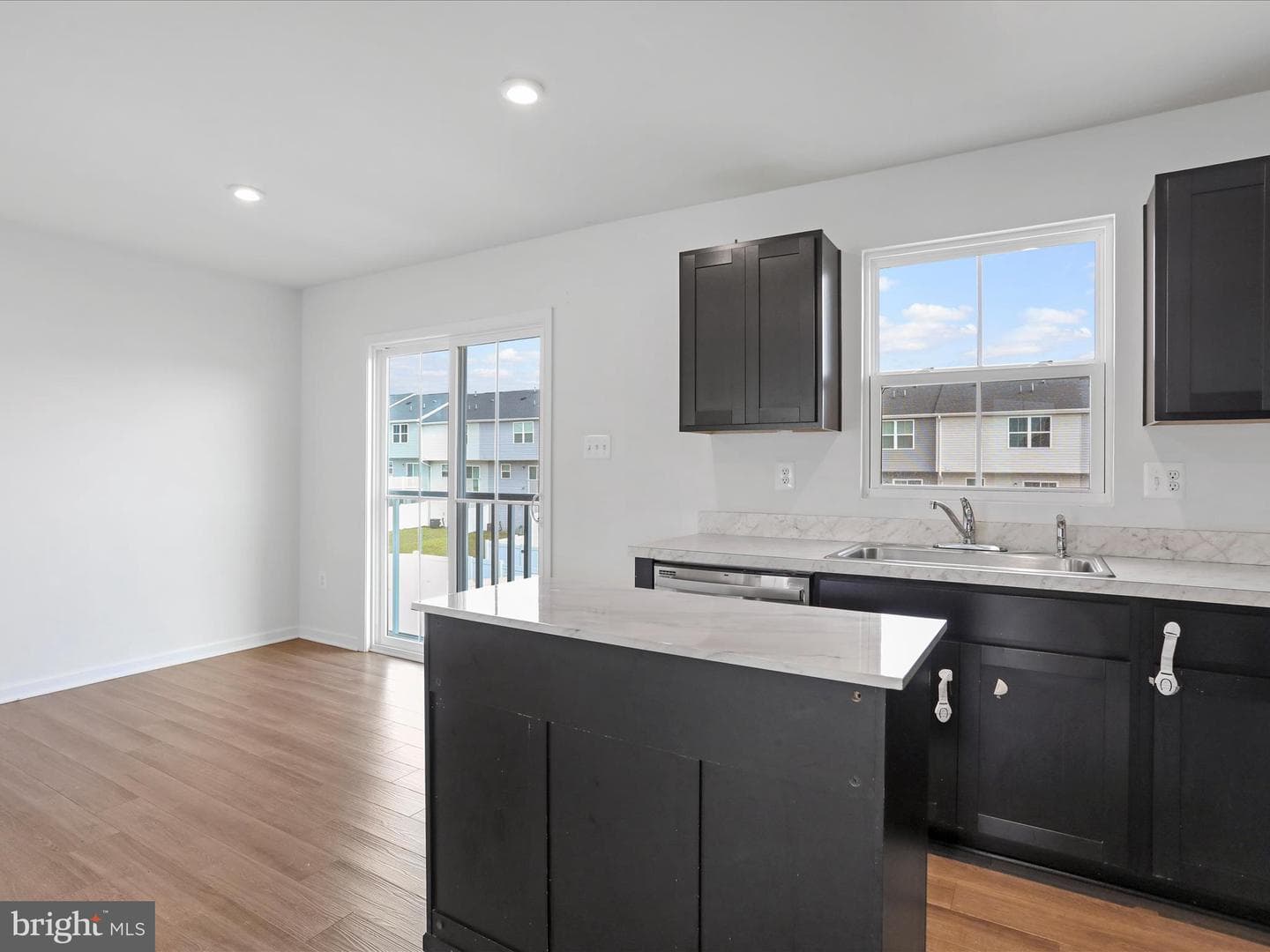 207 Rhea Drive photo 8