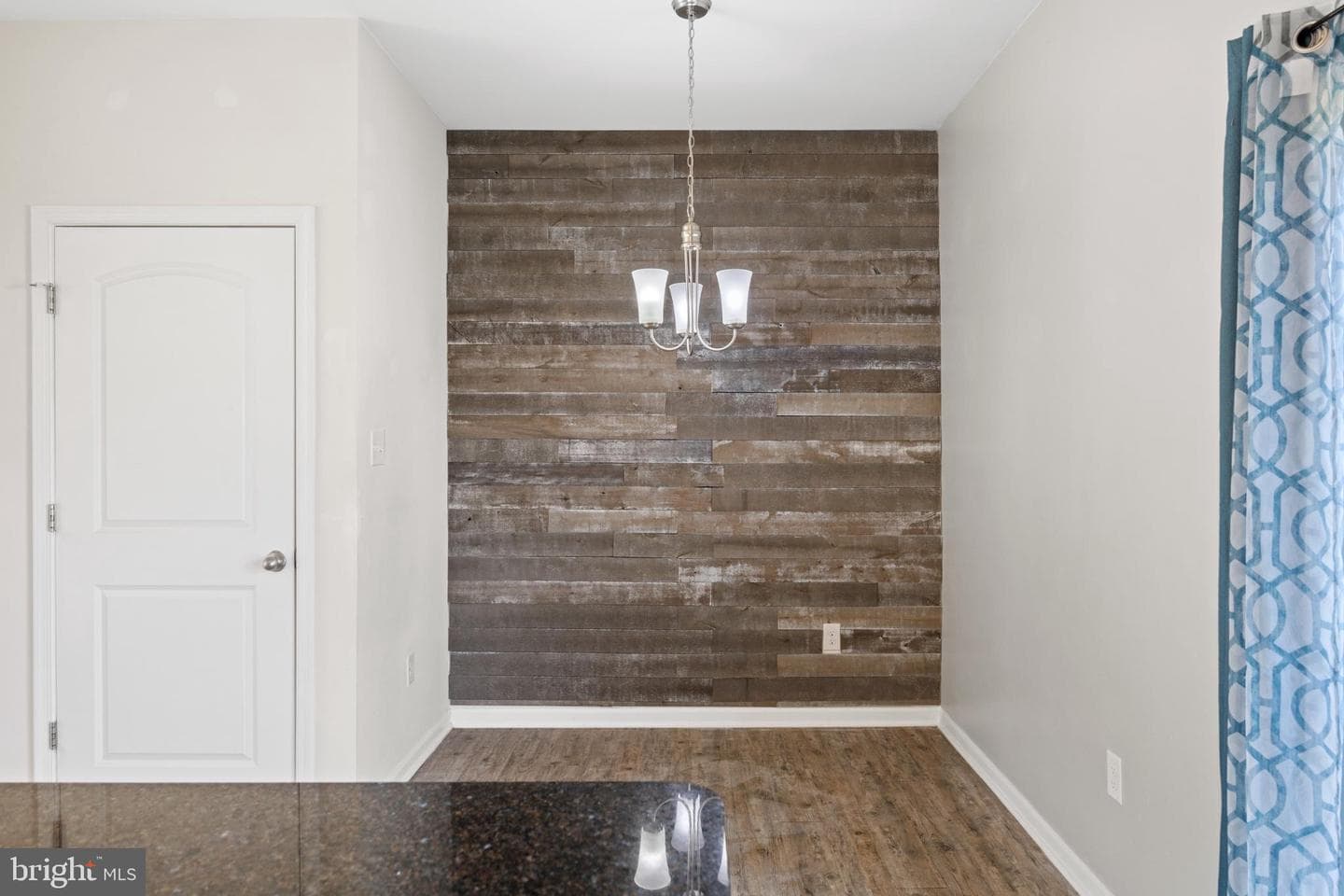 189 Magellan Drive photo 12