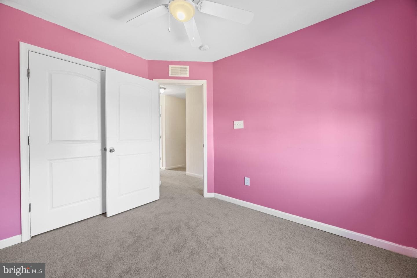 189 Magellan Drive photo 23