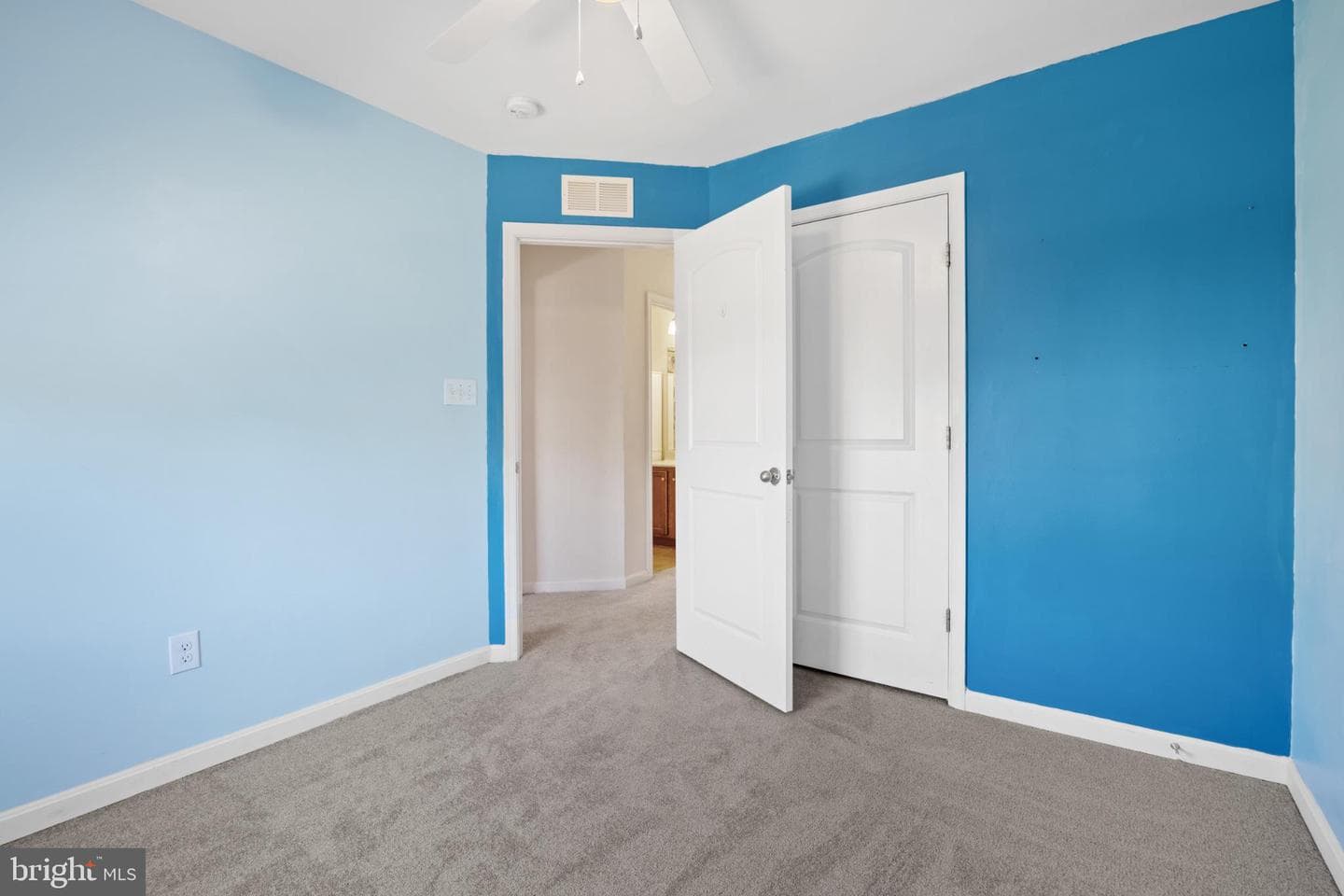 189 Magellan Drive photo 26