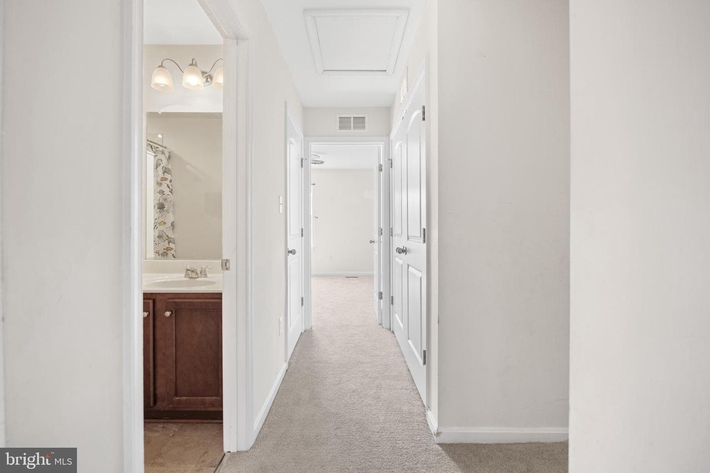 189 Magellan Drive photo 28