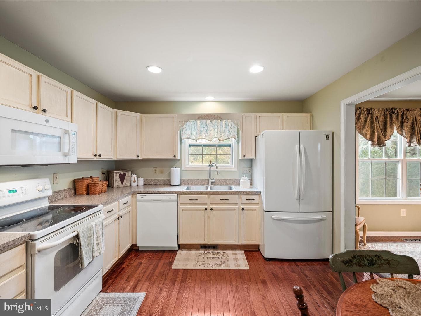 306 Ford Circle photo 12