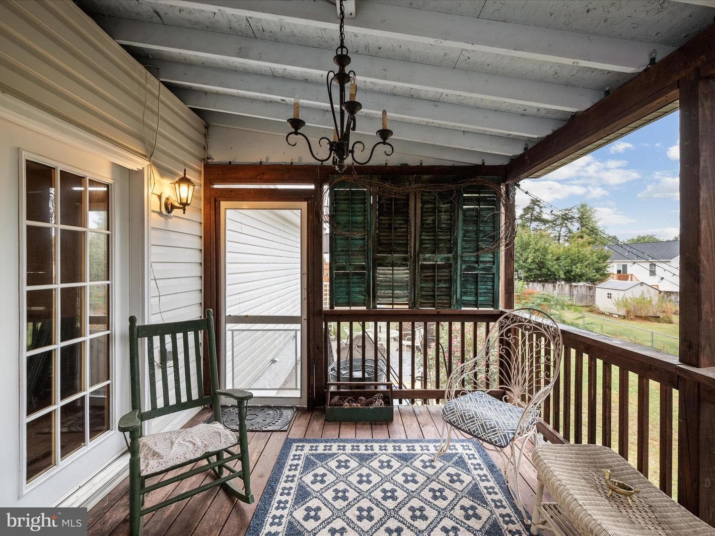 306 Ford Circle photo 3