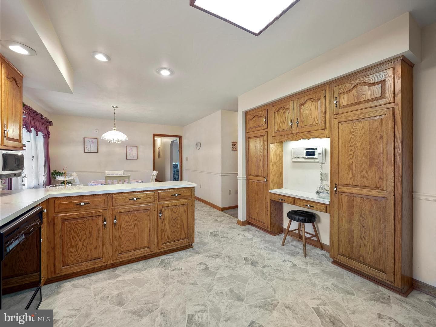 350 Ashton Drive photo 18