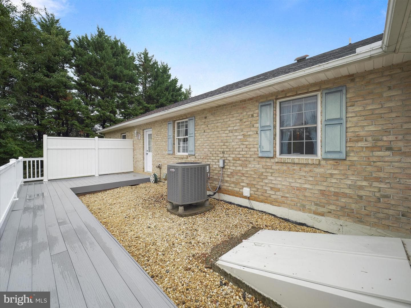 350 Ashton Drive photo 46