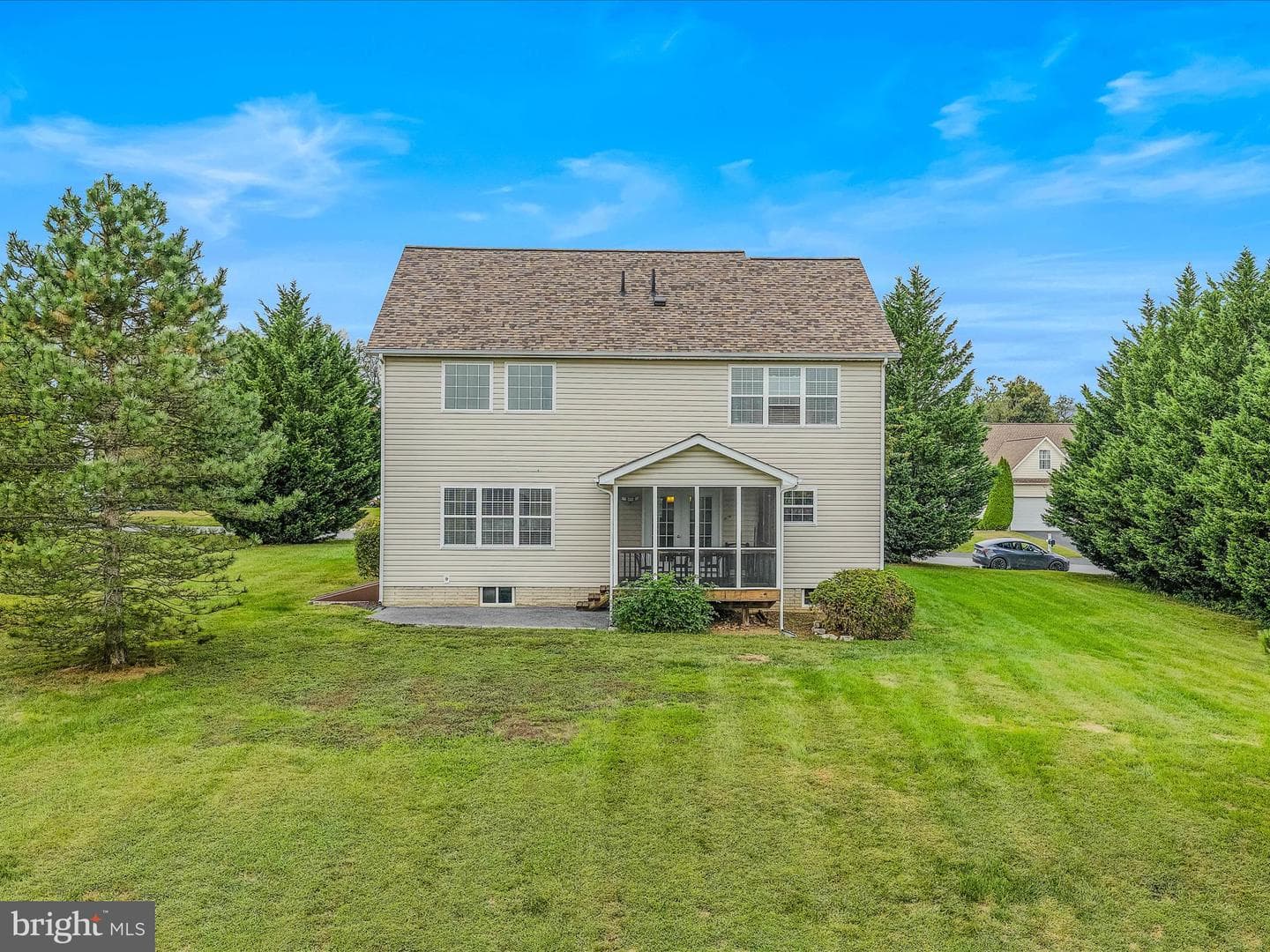 554 Braeburn Drive photo 32