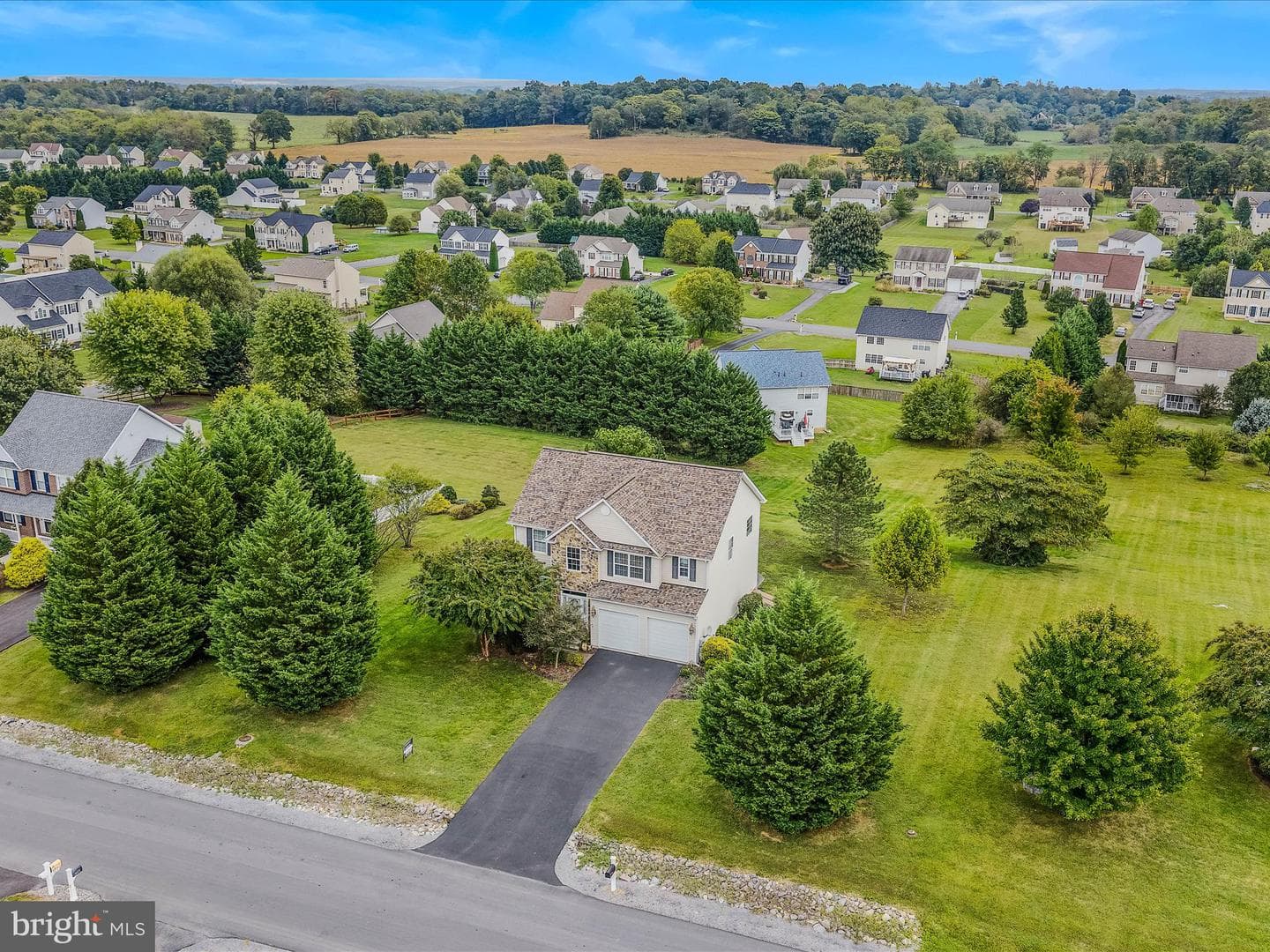 554 Braeburn Drive photo 38