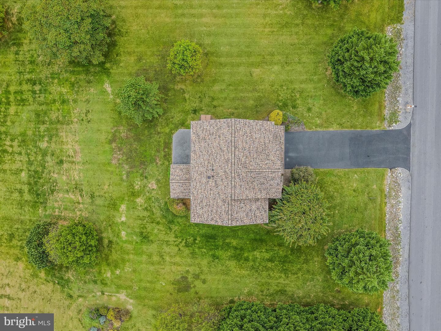554 Braeburn Drive photo 43