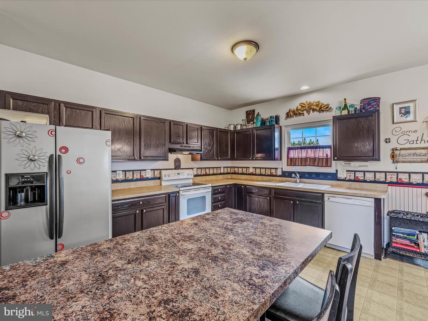 554 Braeburn Drive photo 7