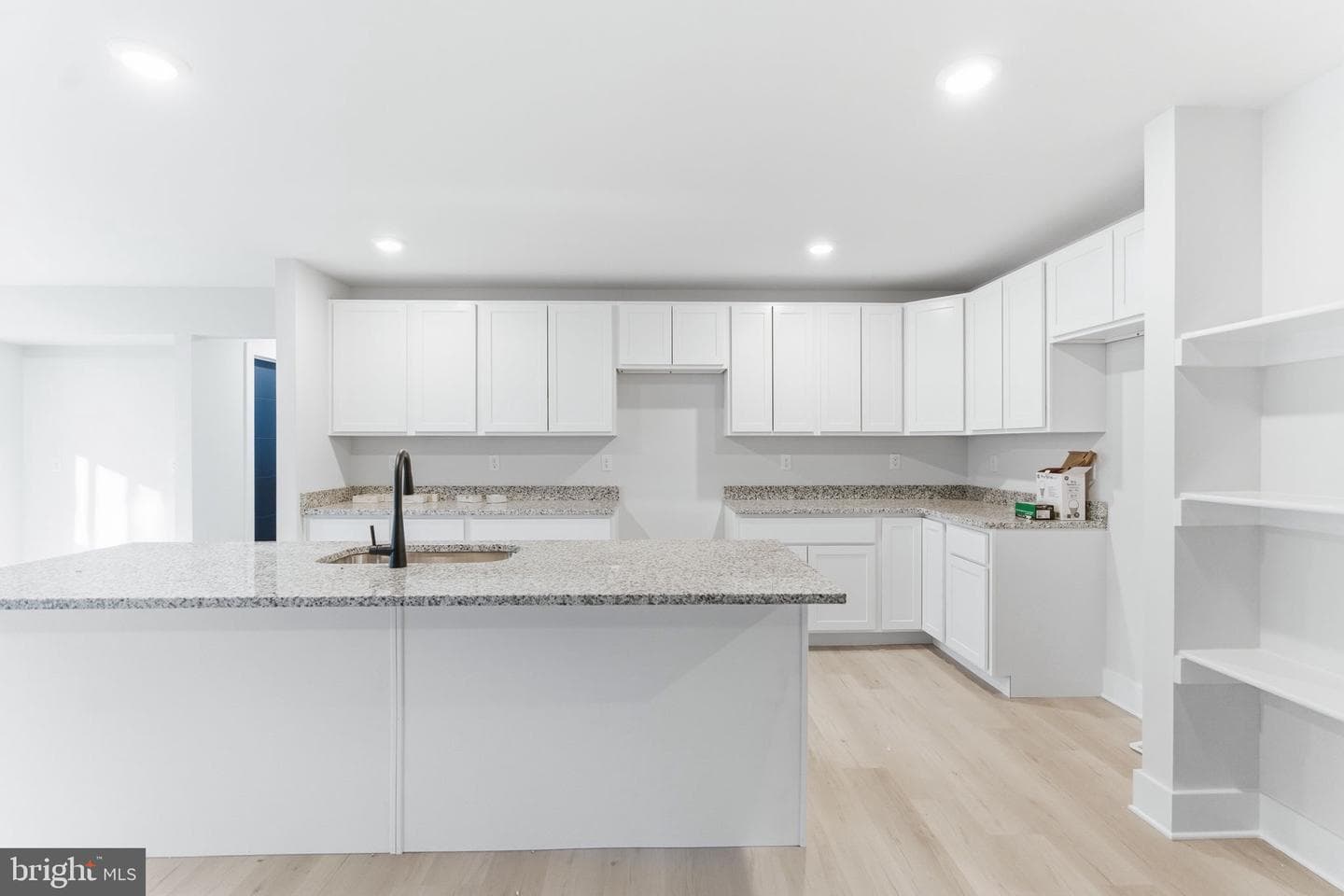 251 Sachem Hill photo 12