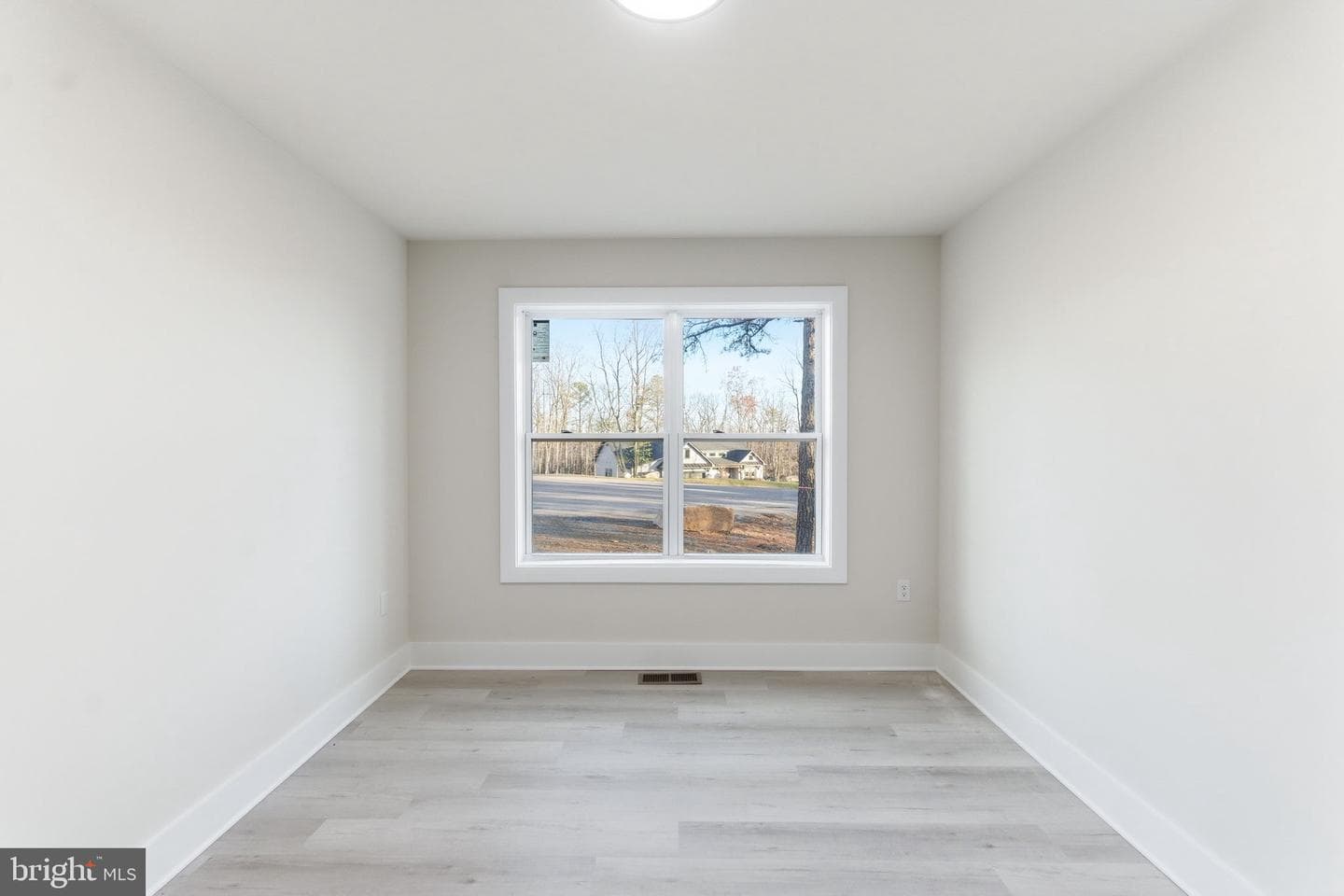 251 Sachem Hill photo 24