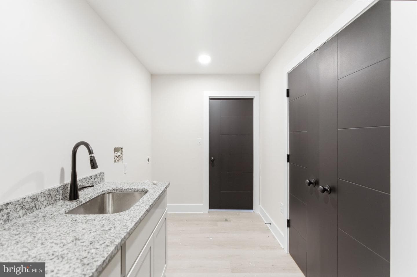 251 Sachem Hill photo 35