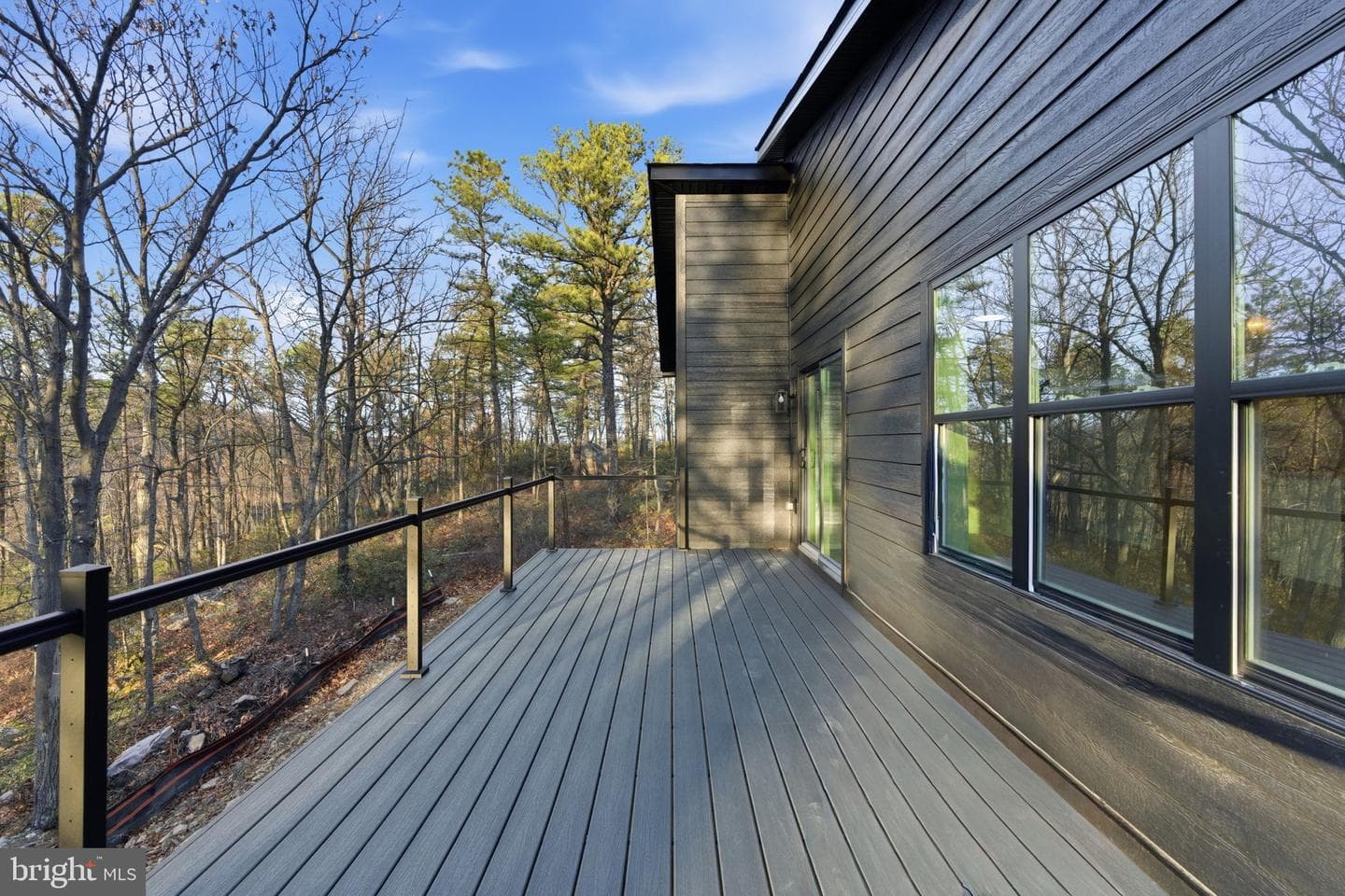251 Sachem Hill photo 38