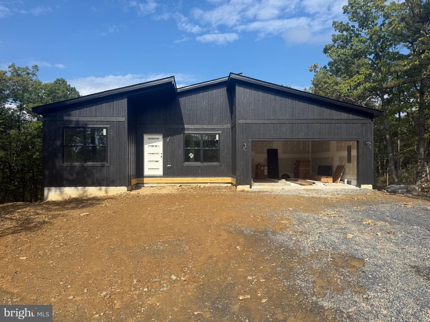 251 Sachem Hill photo 42