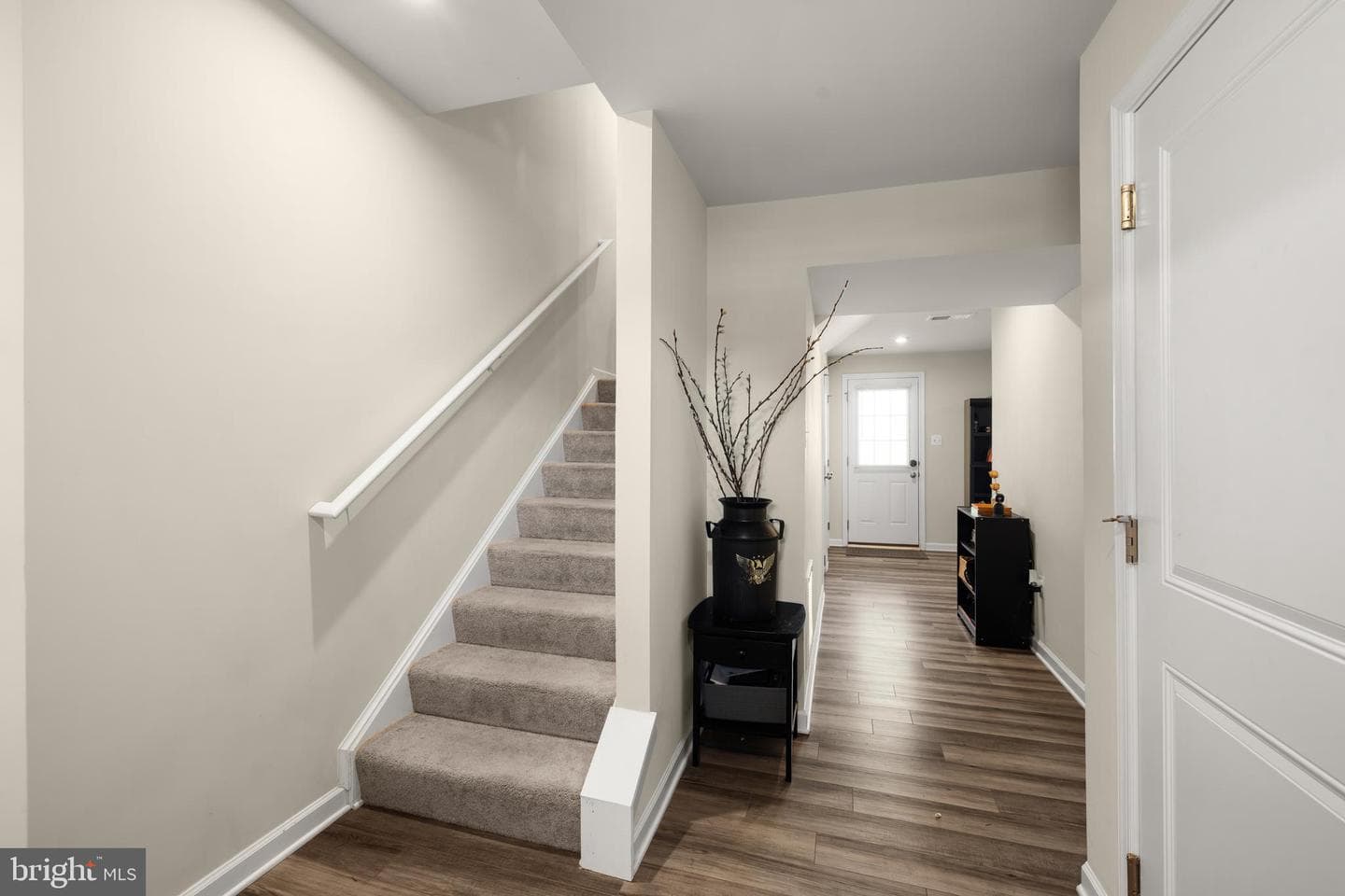 272 Rhea Drive photo 6