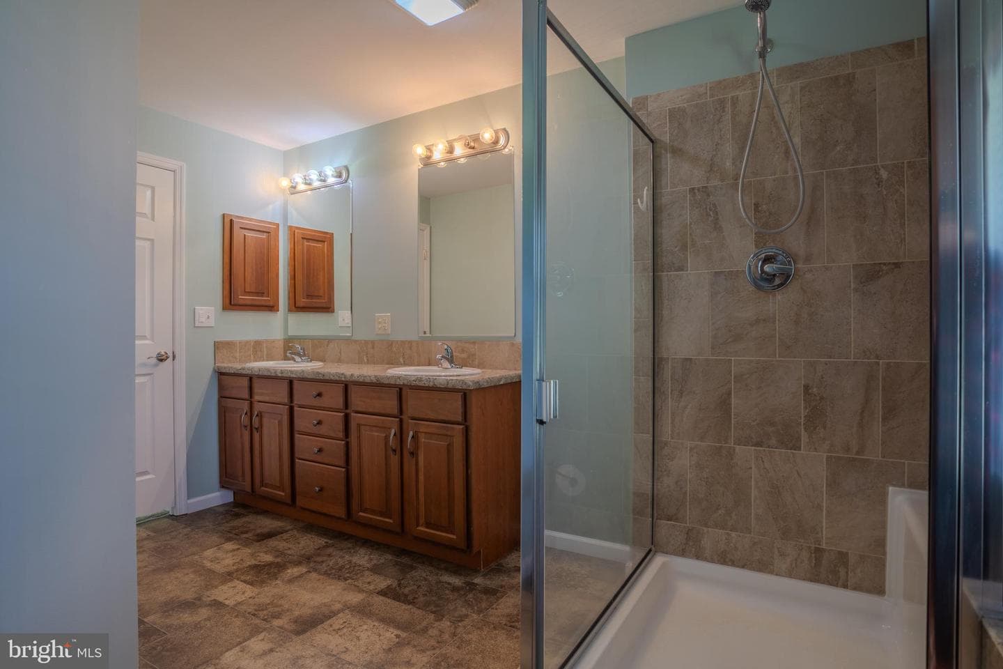2056 Ropp Drive photo 12