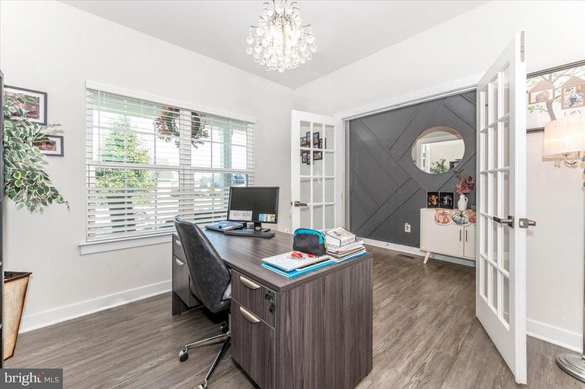 76 Vancouver Place photo 20