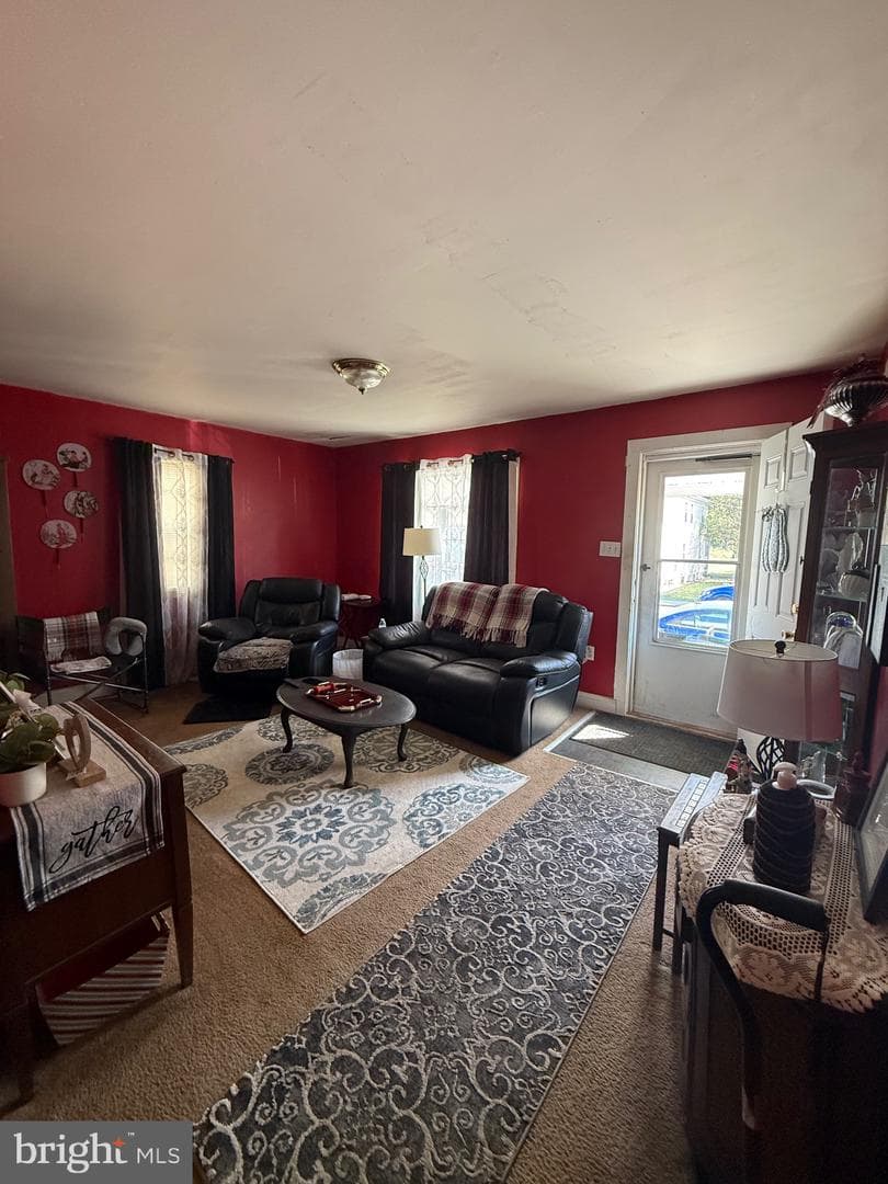 108 N Kentucky Avenue N photo 8