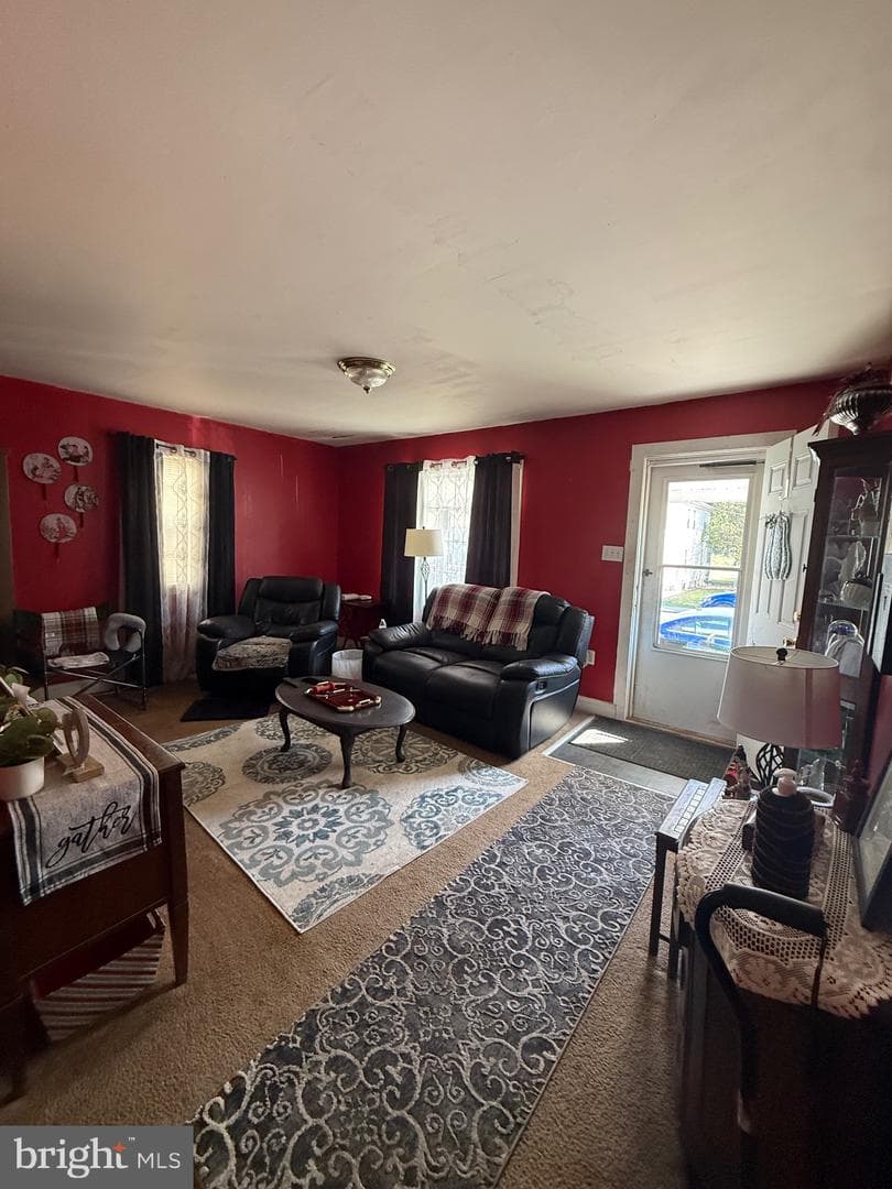 108 N Kentucky Avenue N photo 9