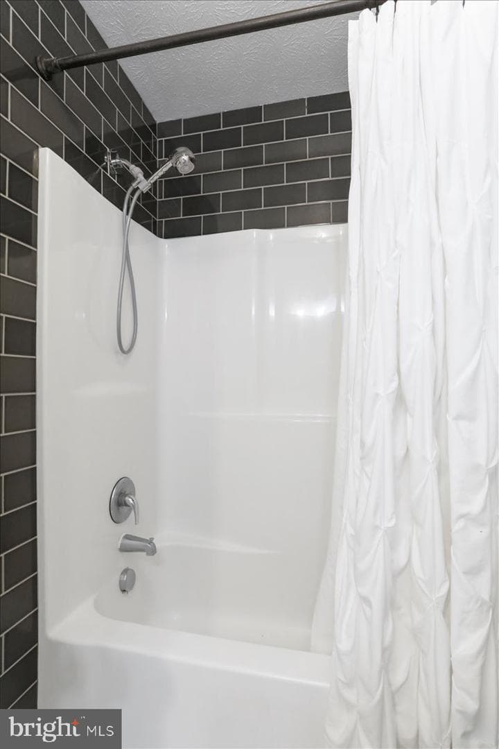 402 Tanbridge Drive photo 20