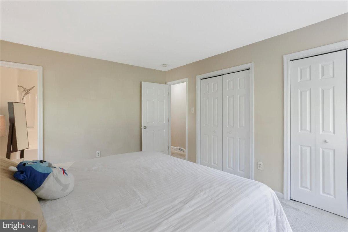 402 Tanbridge Drive photo 26