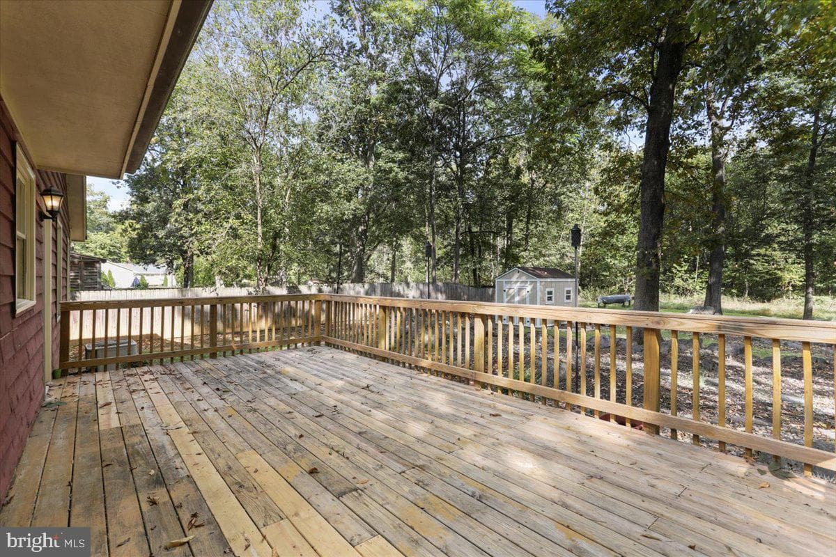 402 Tanbridge Drive photo 3